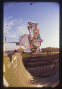 Fahrer: Chris Eggers, Trick: Miller-Flip, Photograph: Perry Gruner